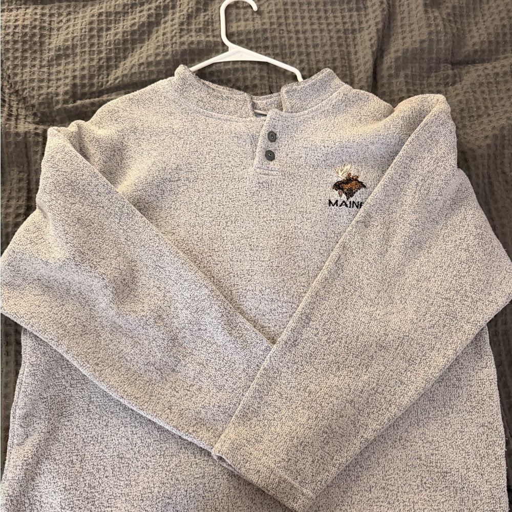 Maine Embroidered Heather Gray Men’s Henley Sweater